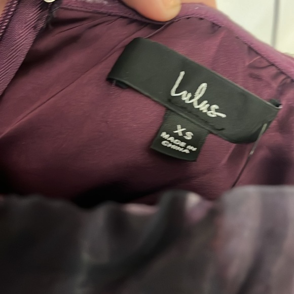 Beautiful never-worn dress for prom or a wedding. Purple flowered, strapless. - Picture 4 of 9